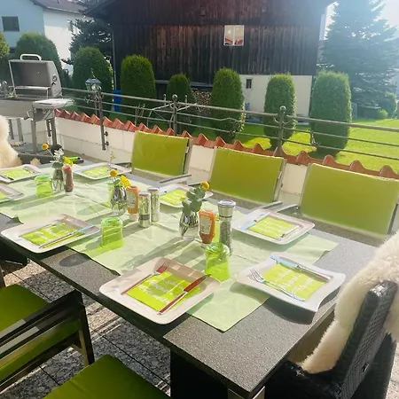 Am Bach 住宿加早餐酒店 3*